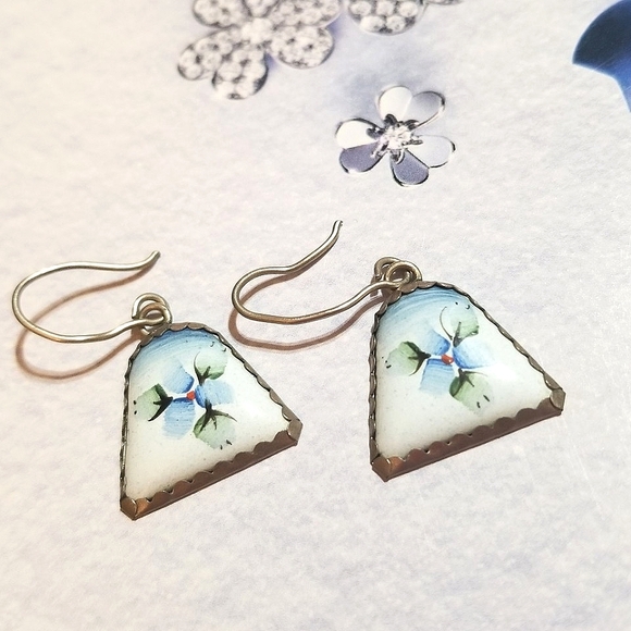 Vintage RUSSIAN Enamel Hand Painted Sterling Dangle Earrings - Picture 2 of 6